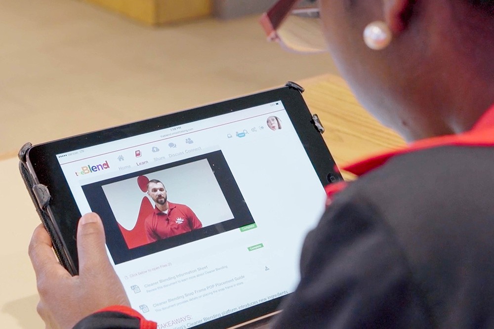 Jamba Juice uses Wisetail LMS to training its employees.