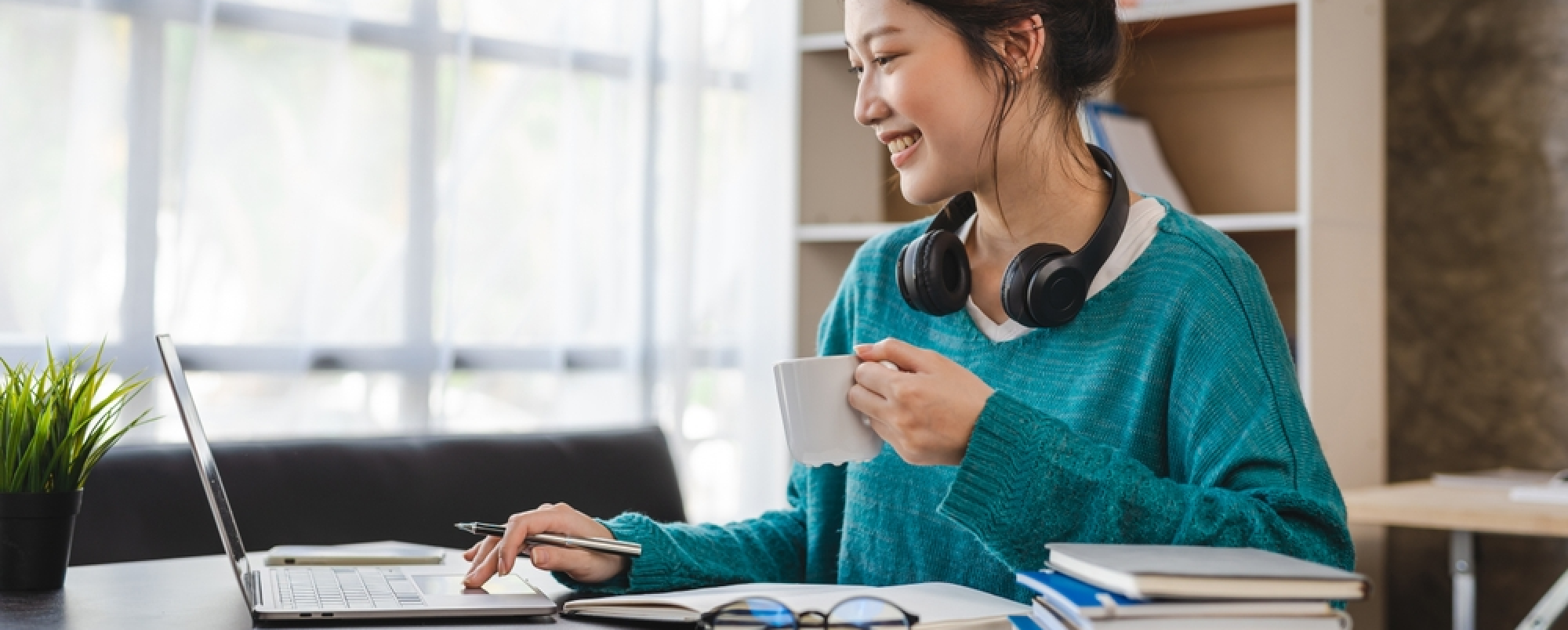 Employee enjoying the flexibility and work life balance that technological advances provide.